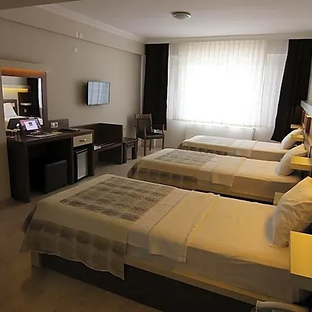 Royal Bilgic 3*