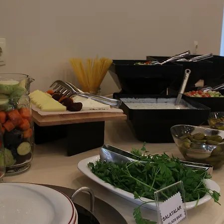 Royal Bilgic Hotel 3*