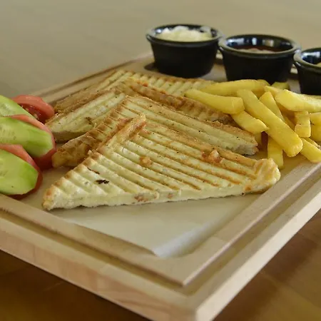 Royal Bilgic Hotel 3*